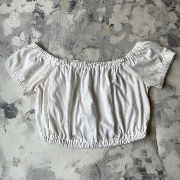 NWOT Wilfred Cropped off the Shoulder Adelisa Top - Picture 3 of 4